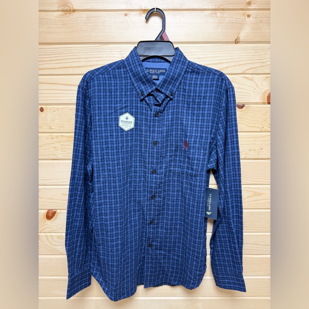 U.S. Polo Assn. Navy Plaid Shirt Men’s Small